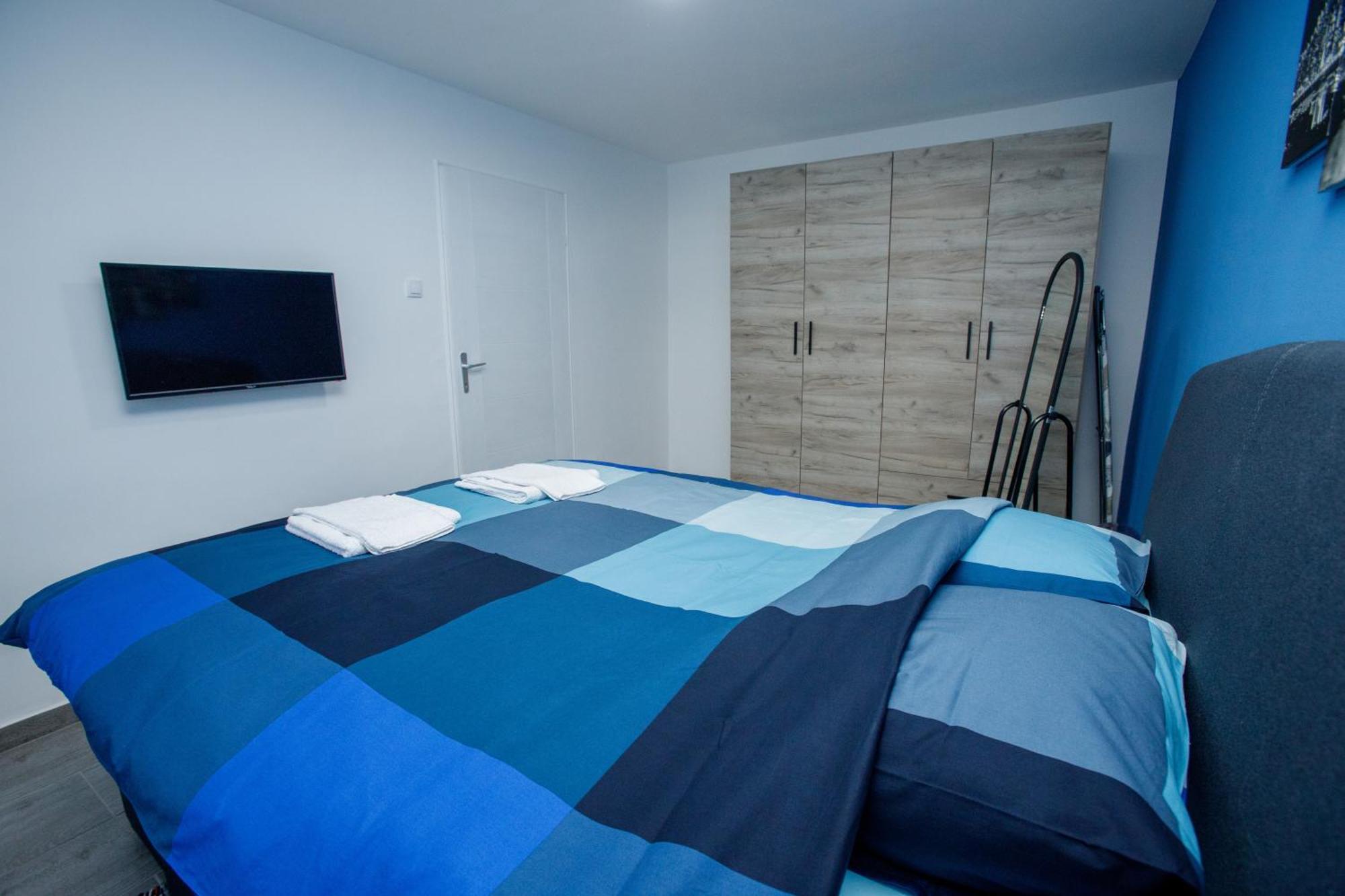 7 Days Premium Apartment Subotica Zimmer foto